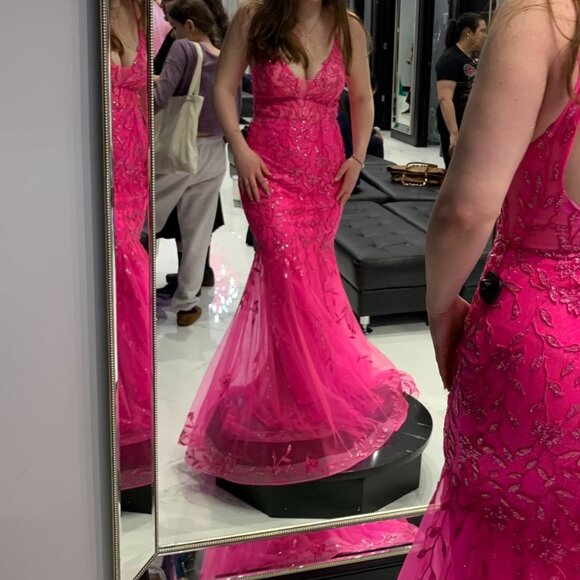 Hot Pink Prom Dress Size - 4 - Picture 4 of 5